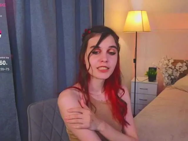 Live sex webcam photo for SusieMorris #291305843