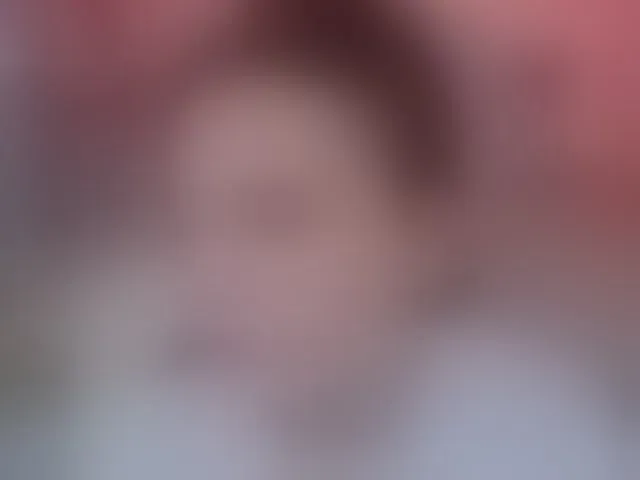 Live sex webcam photo for SusieMorris #292547932