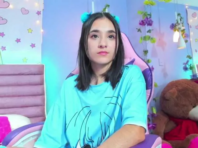 Live sex webcam photo for SussanQueen #273168716