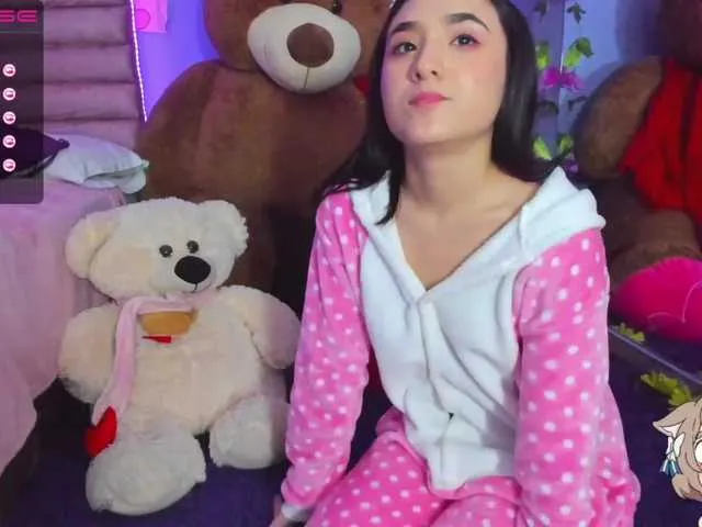 Live sex webcam photo for SussanQueen #273320231