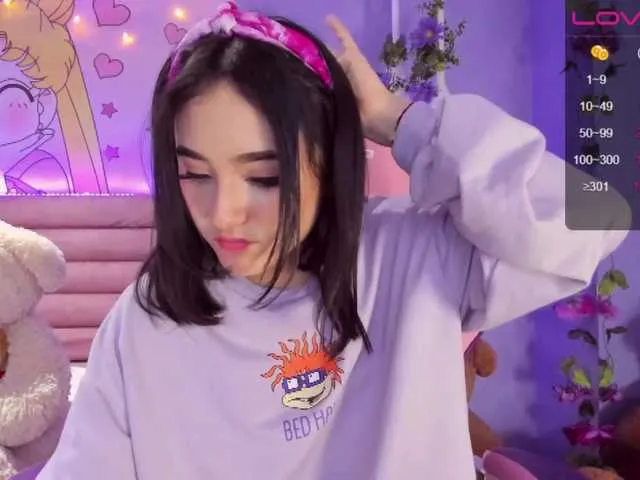 Live sex webcam photo for SussanQueen #273454457