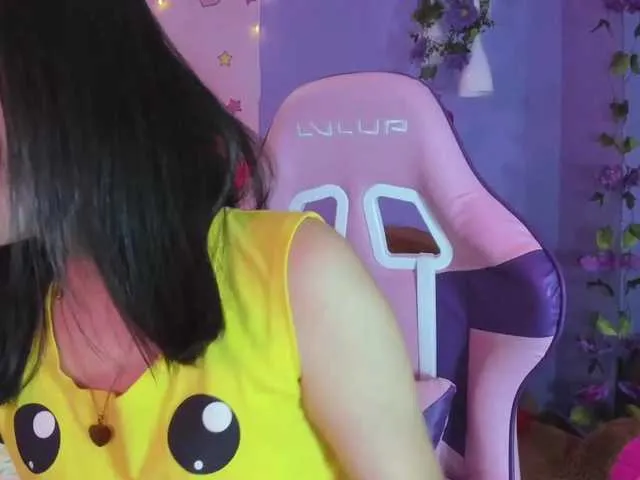 Live sex webcam photo for SussanQueen #273544507