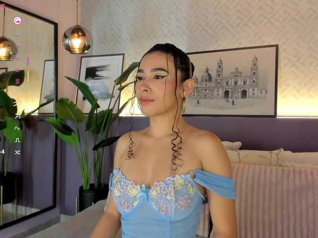 Live sex webcam photo for Sussanalee #291641327