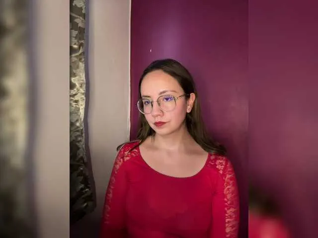 Live sex webcam photo for SusyliciouS #290741258