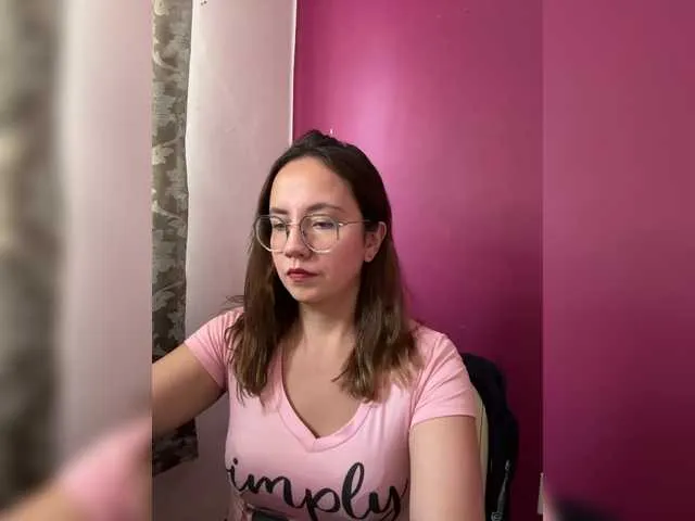 Live sex webcam photo for SusyliciouS #290855535