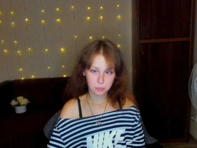 Live sex webcam photo for Suzydollj229 #274186994