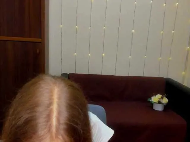 Live sex webcam photo for Suzydollj229 #274228427