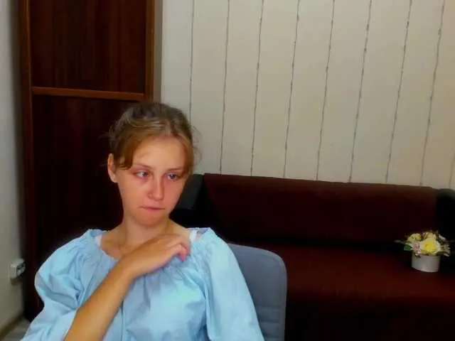 Live sex webcam photo for Suzydollj229 #274519839