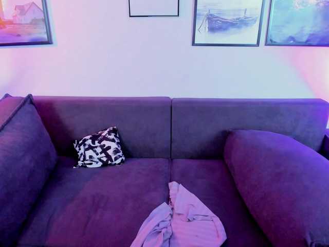 Live sex webcam photo for SvenLoveKerry #272839608