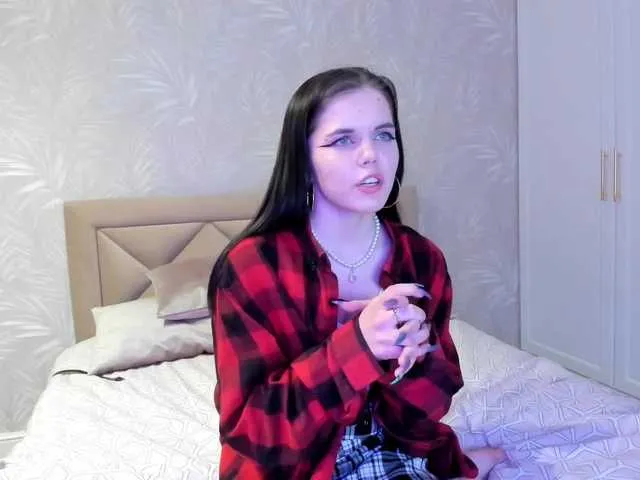 Live sex webcam photo for SvetOchka22 #272908991