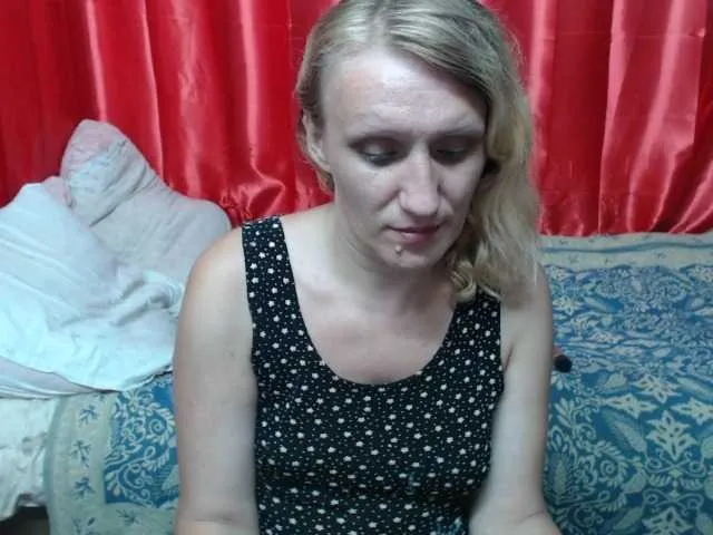 Live sex webcam photo for Svetar-a #278243593
