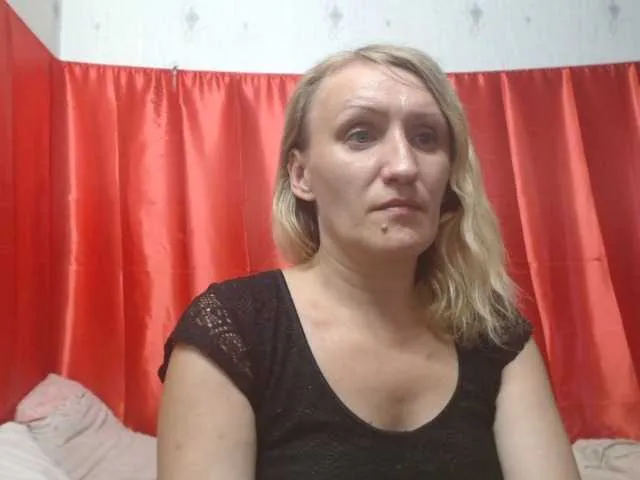 Live sex webcam photo for Svetar-a #278255003