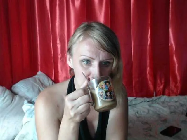 Live sex webcam photo for Svetar-a #283581294