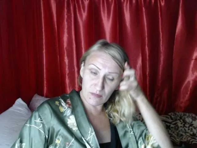 Live sex webcam photo for Svetar-a #286549795