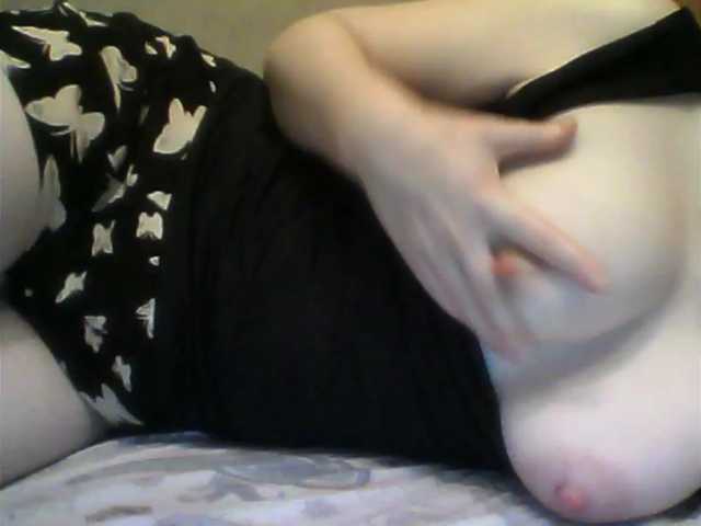 Live sex webcam photo for Svetik2022 #277058299