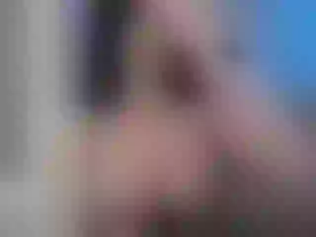 Live sex webcam photo for Swarowskaya #277774221
