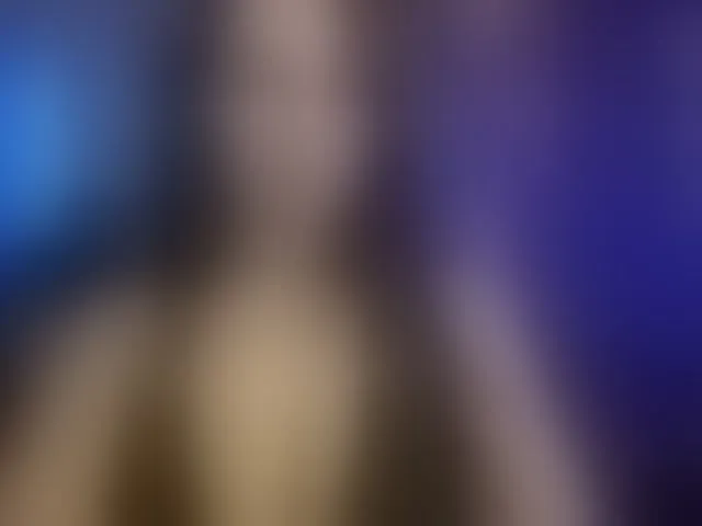 Live sex webcam photo for Swarowskaya #292676277