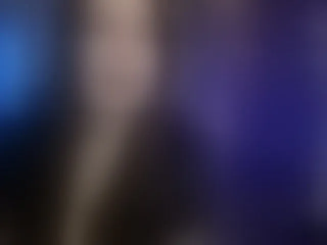 Live sex webcam photo for Swarowskaya #293038823