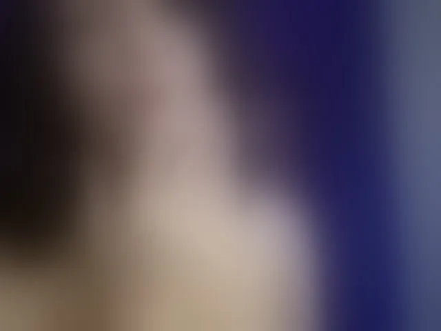 Live sex webcam photo for Swarowskaya #293396125