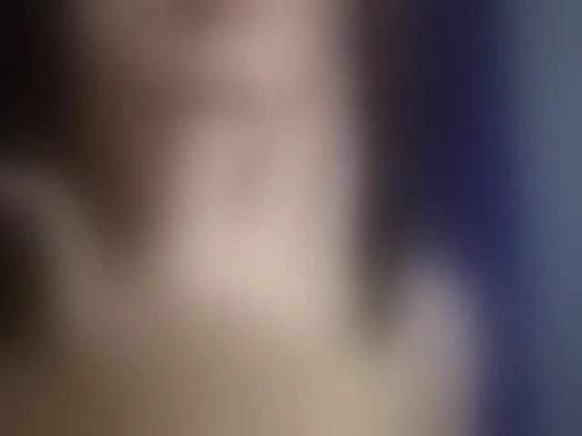 Live sex webcam photo for Swarowskaya #293669963
