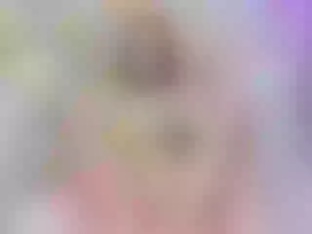 Live sex webcam photo for Sweeety-pie #291782888