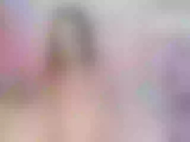 Live sex webcam photo for Sweeety-pie #291972477