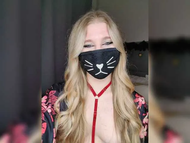 Live sex webcam photo for Sweet--Baby #290369967