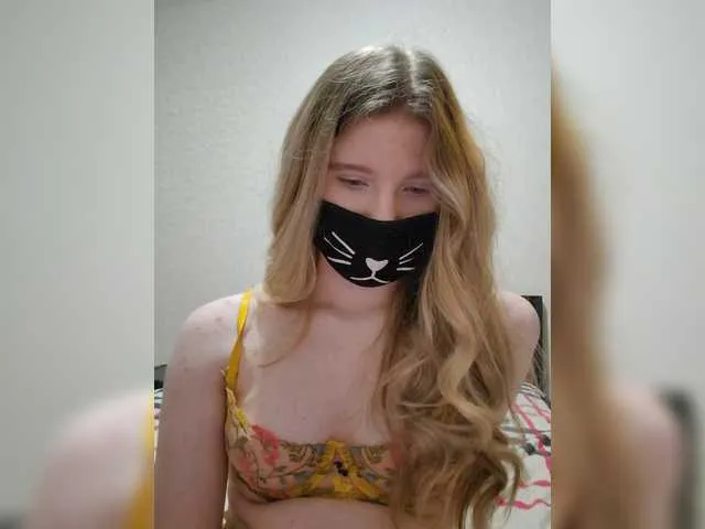 Live sex webcam photo for Sweet--Baby #290732216