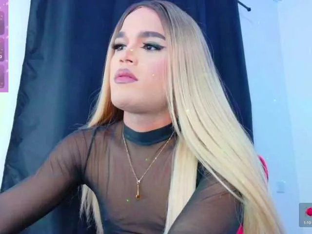 Live sex webcam photo for Sweet-Allison #291139474