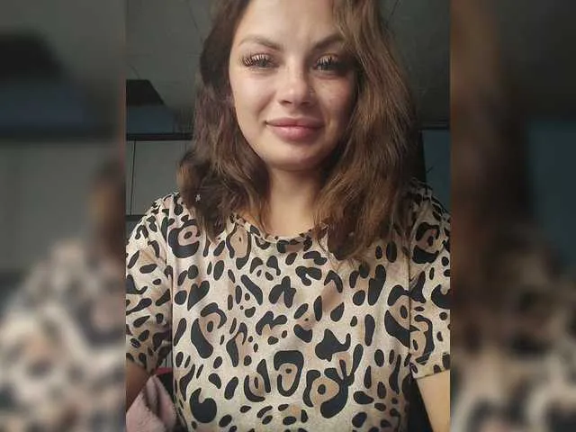 Live sex webcam photo for Sweet-Candy88 #291266044