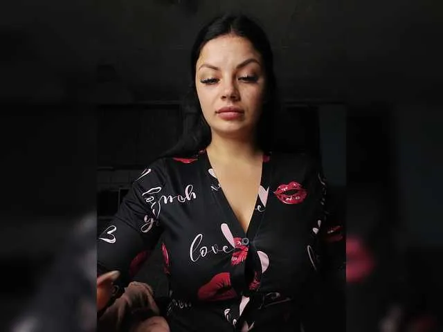 Live sex webcam photo for Sweet-Candy88 #292161002