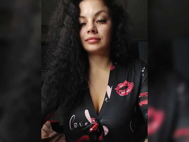 Live sex webcam photo for Sweet-Candy88 #292260222