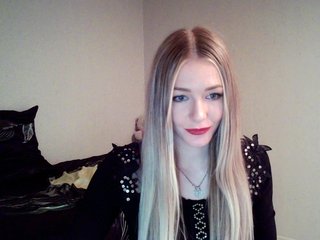 Live sex webcam photo for Sweet-Cherry- #191640877