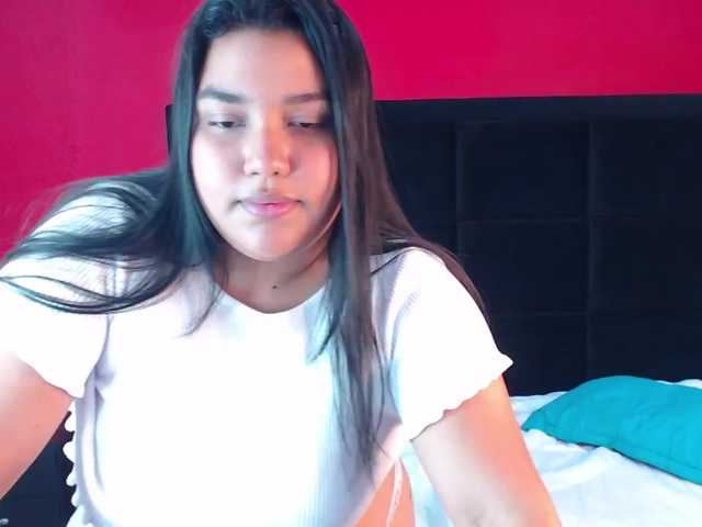 Live sex webcam photo for Sweet-Gaby1 #274642748