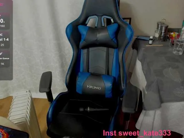 Live sex webcam photo for Sweet-Kate333 #291856743