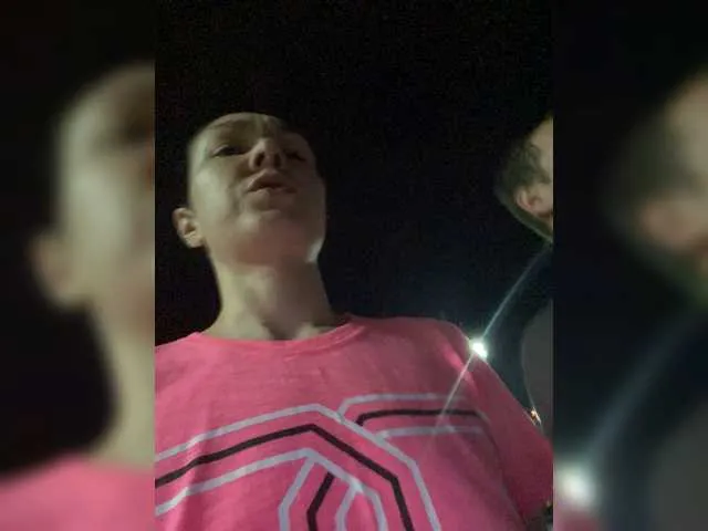 Live sex webcam photo for Sweet-Kisulk1 #273858046