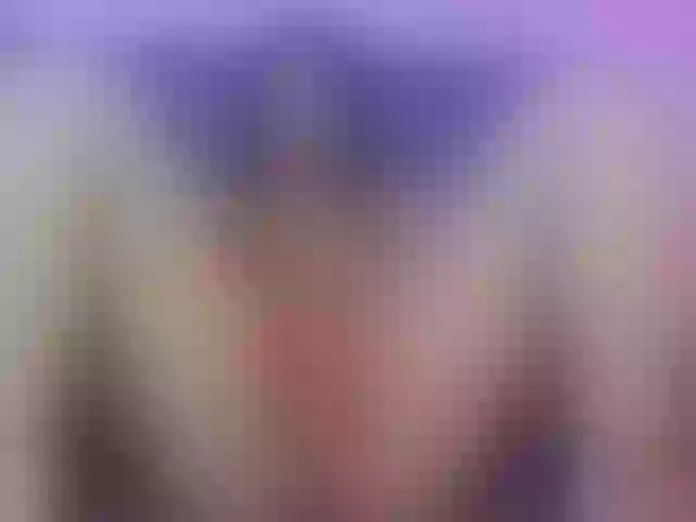 Live sex webcam photo for Sweet-Kitty1 #274370068