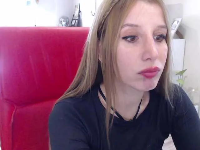 Live sex webcam photo for Sweet-Maga #291441198