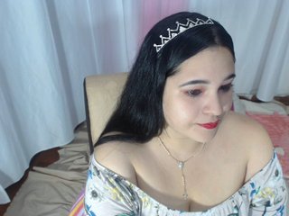 Live sex webcam photo for SWEET-QUEEN #199345809