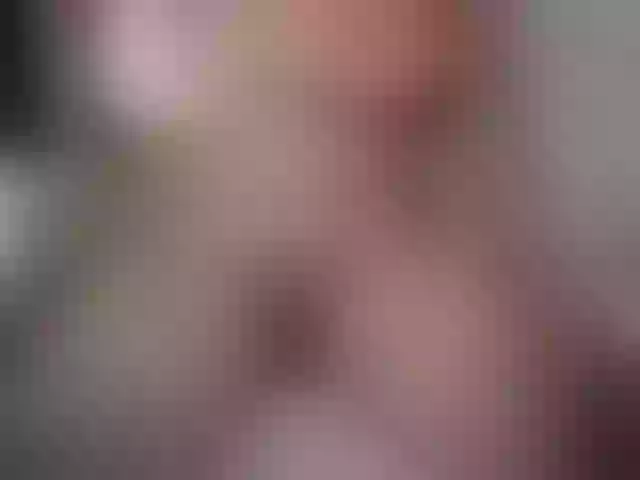 Live sex webcam photo for Sweet-Solyne #291353058