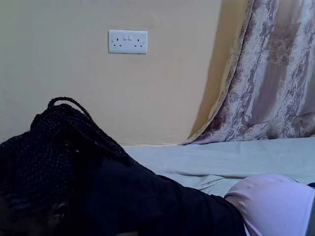 Live sex webcam photo for Sweet-diva #291811643
