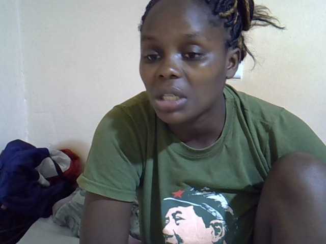 Live sex webcam photo for Sweet-diva #292241562