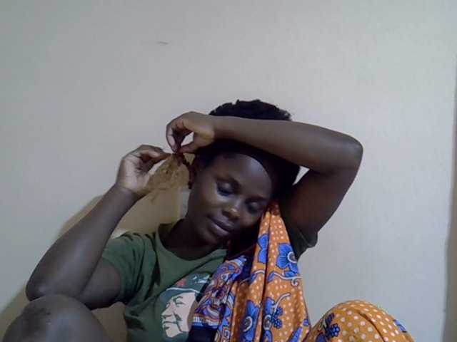 Live sex webcam photo for Sweet-diva #292377532