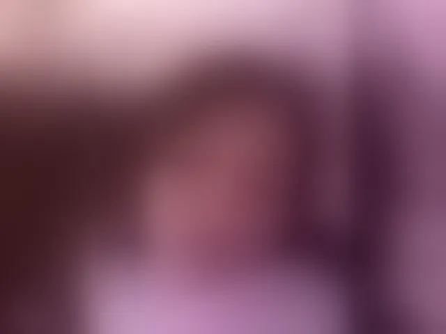 Live sex webcam photo for Sweet-emily1 #293087835
