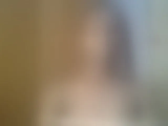 Live sex webcam photo for Sweet-petite #292463335