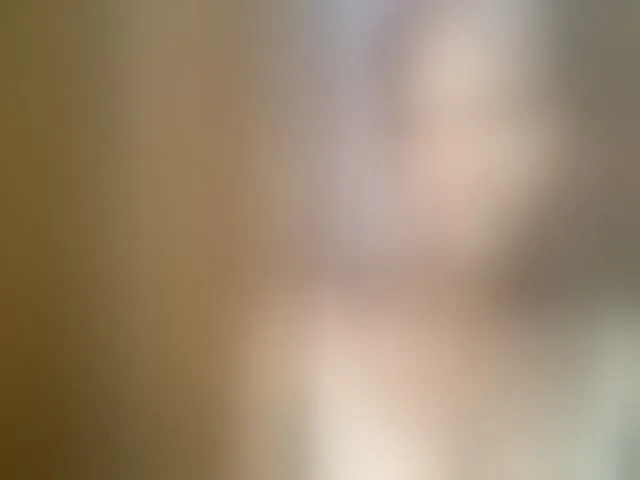 Live sex webcam photo for Sweet-petite #292596000