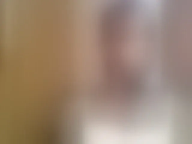 Live sex webcam photo for Sweet-petite #292618442