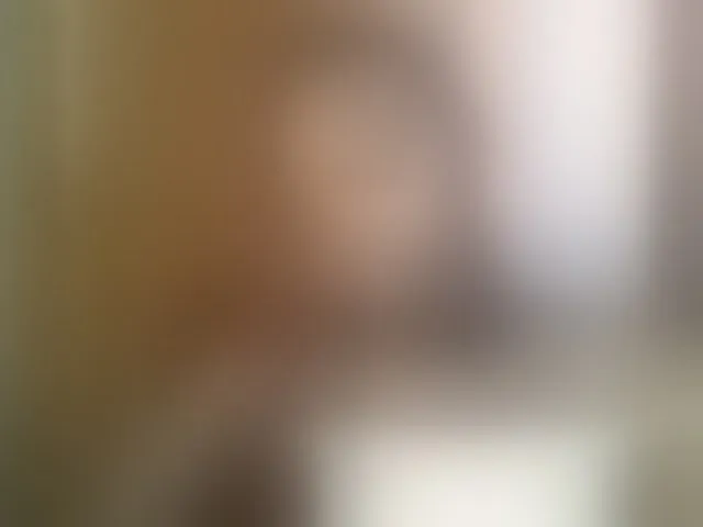 Live sex webcam photo for Sweet-petite #292719249