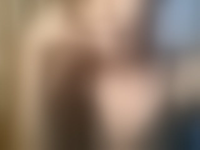 Live sex webcam photo for Sweet-petite #292978187