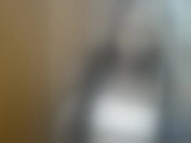 Live sex webcam photo for Sweet-petite #293374612